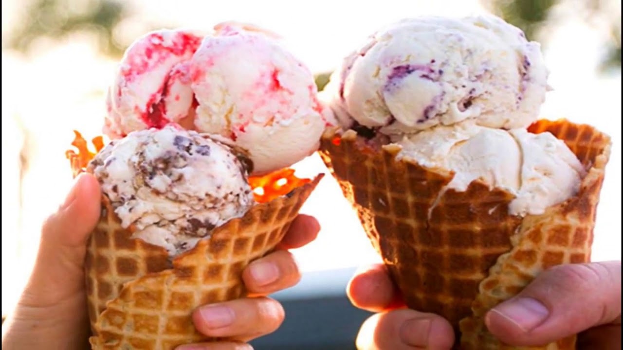 Мороженка на двоих. Мороженое. Мороженое лето. Мороженое картинки. Огромное мороженое.