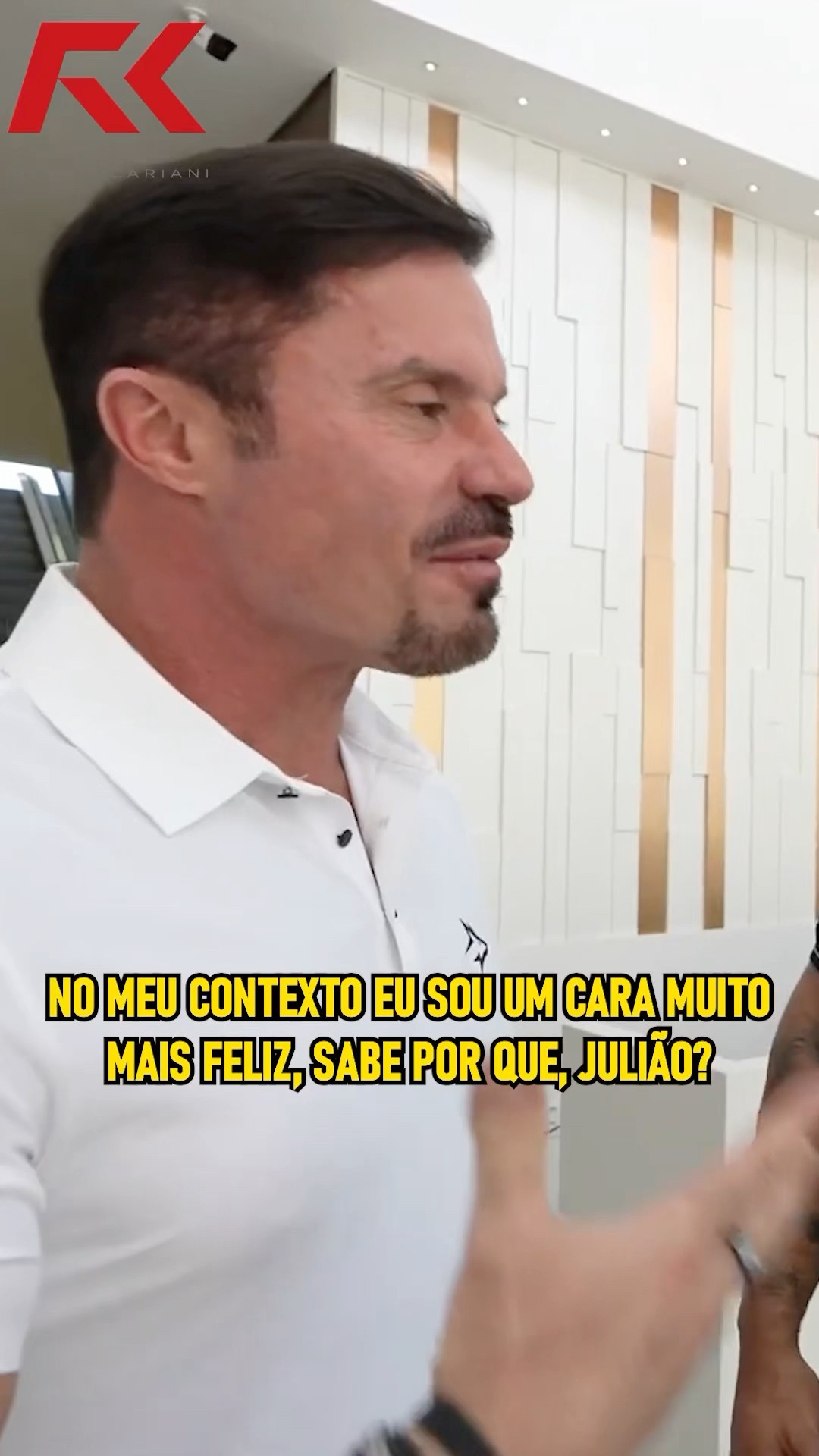 QUEM É MAIS FELIZ BALESTRIN OU CARIANI? ? #renatocariani #juliobalestrin #feliz #casado #solteiro