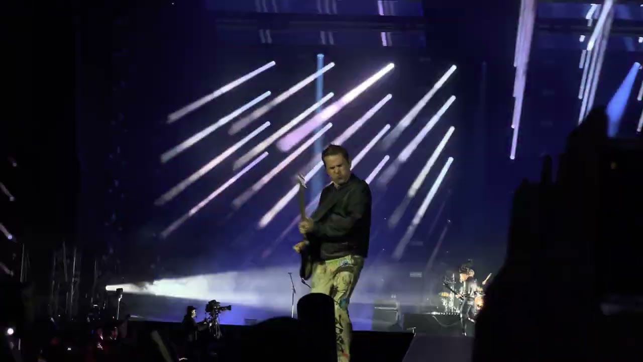 Muse - Hysteria (live in Wiener Neustadt 2023)
