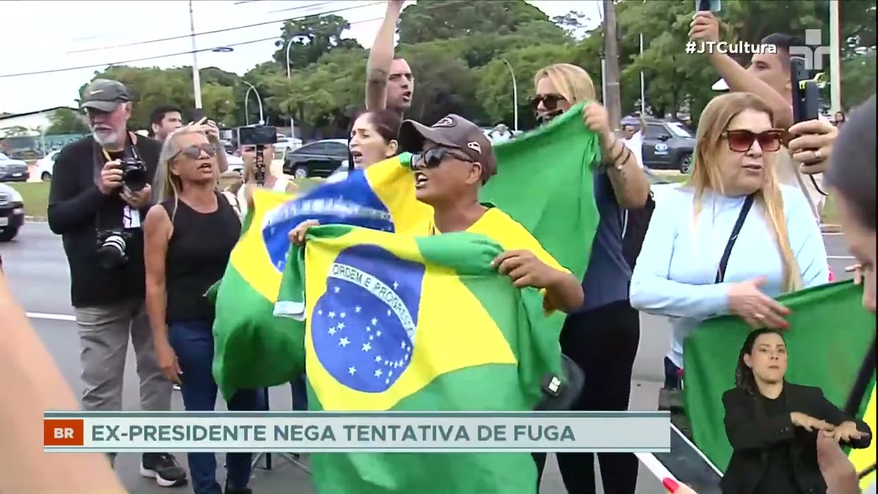 Ex-presidente Bolsonaro seguirá preso na PF, decide STF por unanimidade