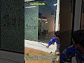 プロの技で一瞬にして終わる大型一枚ガラスの解体作業 #worker #process #skills #renovation #glasswork