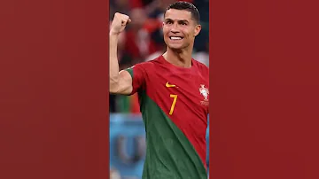 وسع وسع شوف انت جي مني و انا جي منين رونالدو و ميسي 
