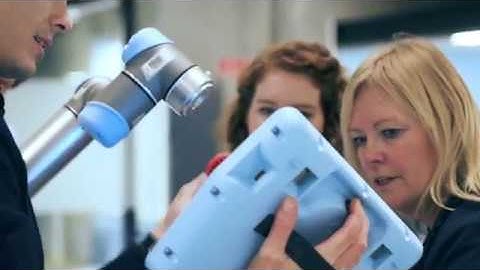 Meet your new colleagues at Universal Robots Lars & Anette