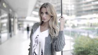 Codentry Özge Ulusoy Aw 2015-16 Backstage