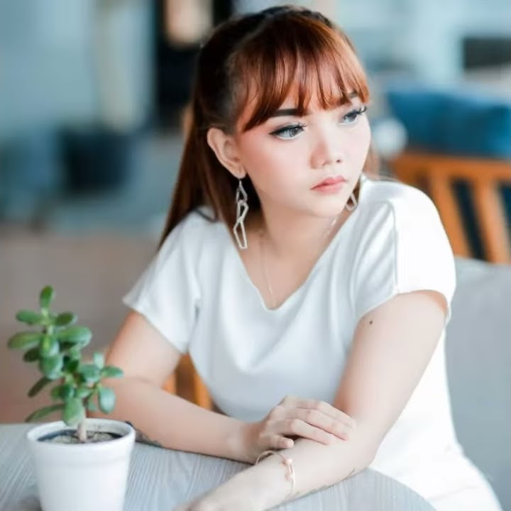 STORY WA|| SYAHIBA SAUFA