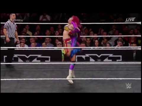 Gory Neckbreaker on Asuka