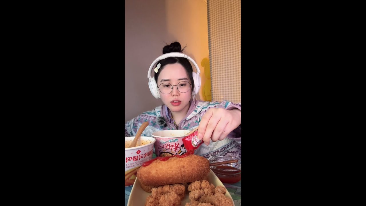 Buldak 야식 못참고 💦 불닭볶음면🍜+핫도그🌭+멕시칸치킨🍗+떡볶이 먹었어요