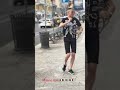 الشيخ ماميدو 💪 يرقص في شوارع ايطاليا 🎺🎺 ڨلبها بشطيح