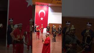 Zemin Kan Kırmızı Ay Yıldızı Ak, O Mübarek Bayrak Işte Bu Bayrak Resimi