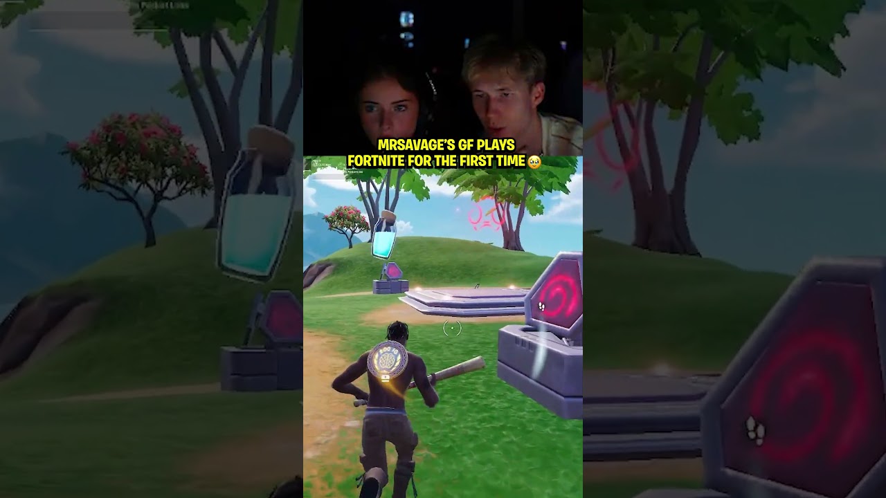 MrSavage’s Girlfriend Plays Fortnite