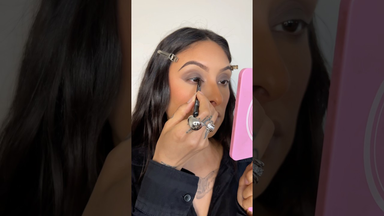 Book inspired smokey eye MAKEUP TUTORIAL🖤 