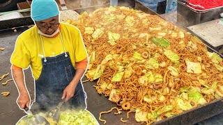 Authentic Yakisoba Sold At Tokyo Flea Market  Japanese Street Food