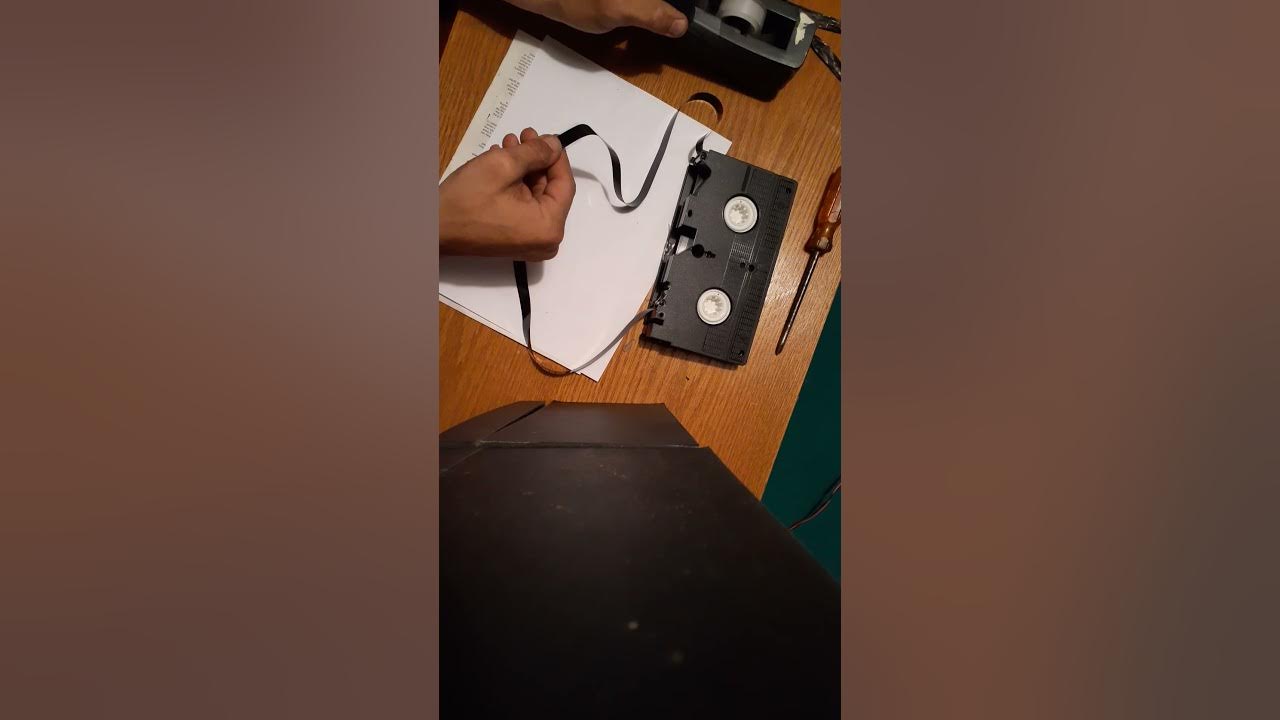 how to fix a broken VHS tape📼🎞 YouTube