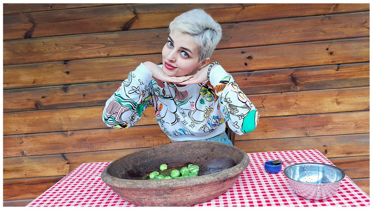 Making Italian Bruschetta in a Cozy Backyard - YouTube