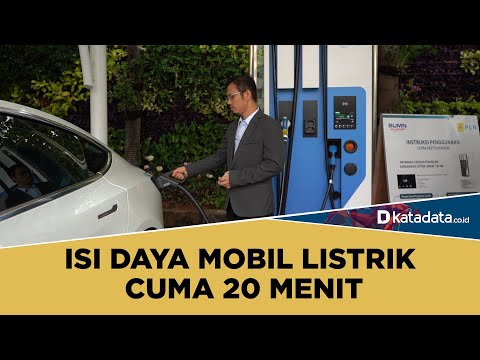 Video: 3 Cara Mengisi Daya Mobil Listrik Anda