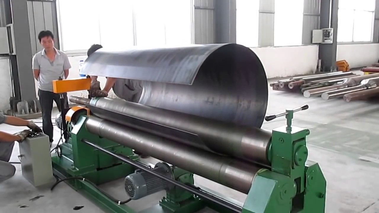 Máy lốc tôn 3 trục chạy điện