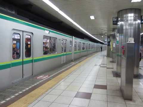 東京メトロ乃木坂駅 1番線発車メロディ(乃木坂46「君の名は希望」)と16000系発車