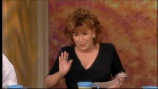 07/07/09 Sarah Palin Quits - Fighting on "The View"