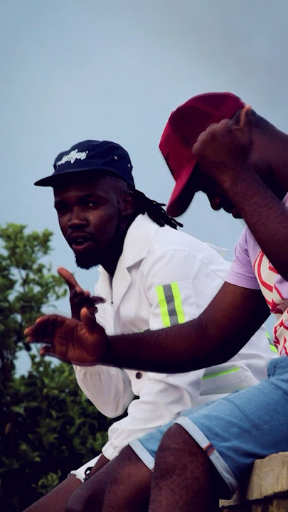 Ngifuna imali ethunqayo ukuze ngicime le mkhoba😂 #foryou  #studiosession #amanguni #variousartists