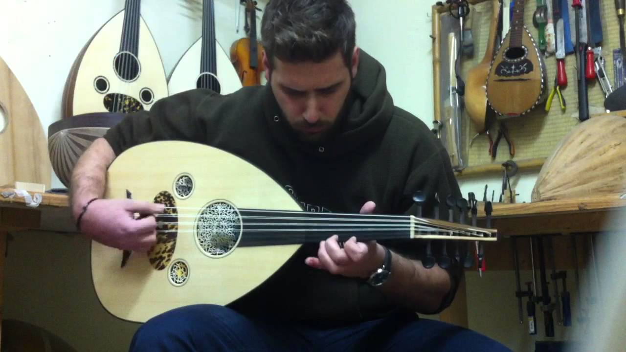 Arabic oud played by Porfirios made by D.Rapskousios YouTube
