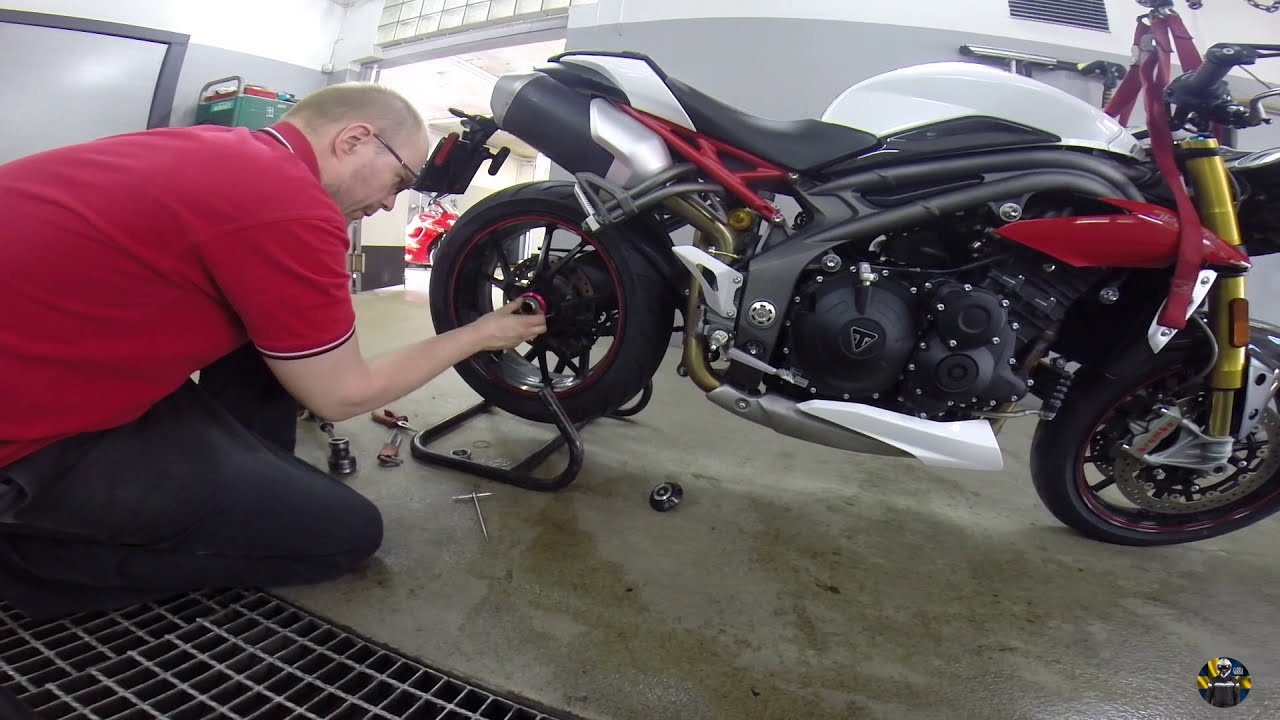 speed triple tires