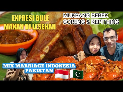 #expresi-suami-pakistan-makan-di-lesehan#semua-sambel-ludes#reaktion-pakistan-man-eating-🥘-#