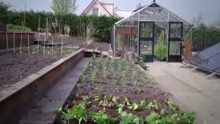 moestuin aanleggen - YouTube