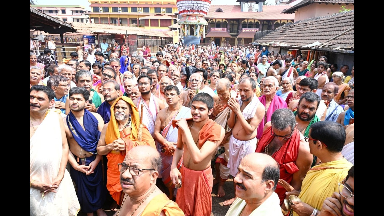 ಉಡುಪಿಯ ಶ್ರೀ ಅನಂತೇಶ್ವರ ದೇವಸ್ಥಾನದಲ್ಲಿ ವಾರ್ಷಿಕ ರಥೋತ್ಸವದ ಪ್ರಯುಕ್ತ ರಥಾರೋಹಣ
