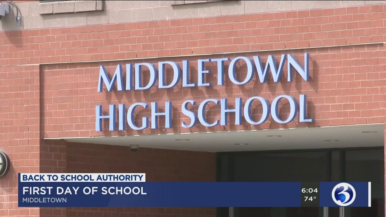 VIDEO: Students return to school in Middletown
