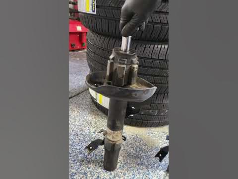 Good Strut Vs. Bad Strut 👀👌 #shorts #honda #tevideos #struts - YouTube