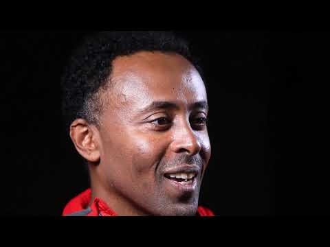 ቪዲዮ: ኤቨረስትን ለማሸነፍ የመጀመሪያው ማን ነበር?