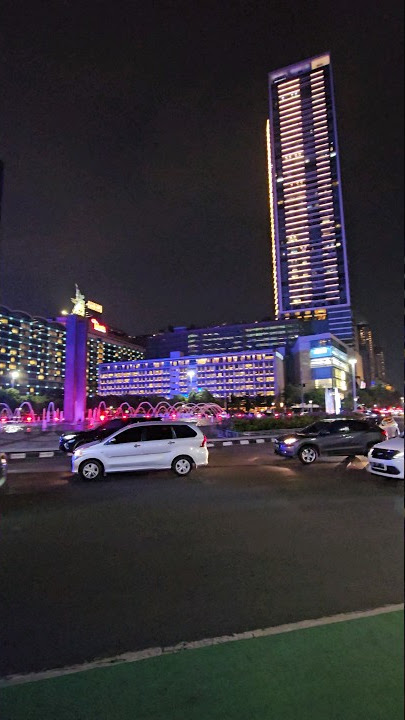 Malam Hari Di BUNDARAN HI JAKARTA 🌃🌃🌃 #bundaranhi