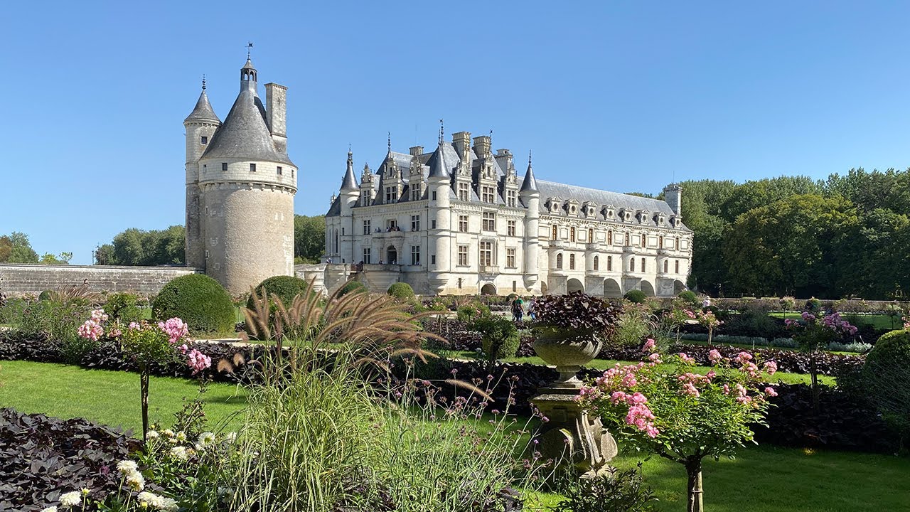 hundestrand - besonderes für vier Pfoten, Frankreich September 2023, Teil1, Schlösser der Loire