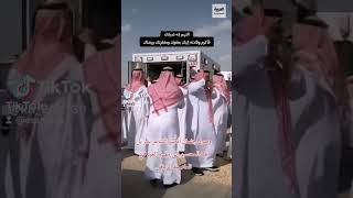 جاورتُ أعدائي وجاور ربه * شتان بين جواره وجواري