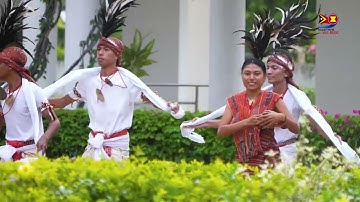 Samen staan ​​we op!