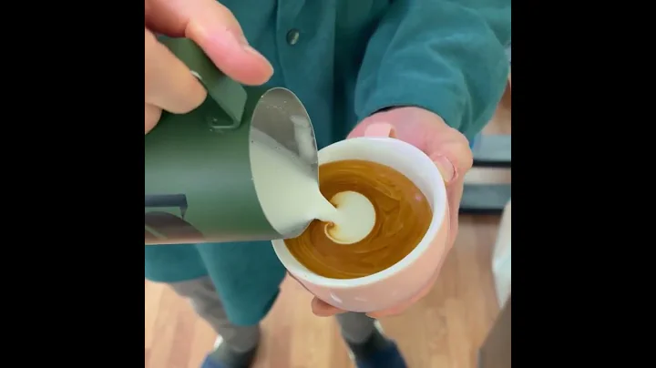 Solid Heart Latte art - DayDayNews