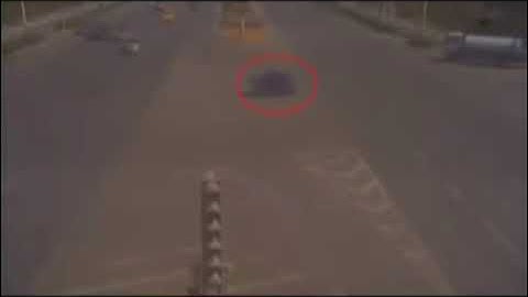 Car Crash Road Rage Caught On Camera Tape | Red Light Running Crashes In china Caught on Camera