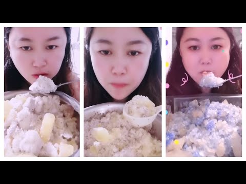 Eating Ice ASMR Her Crunchy Ice ❄️ 吃冰 ｜ 얼음 먹기 ｜ 氷を食べる