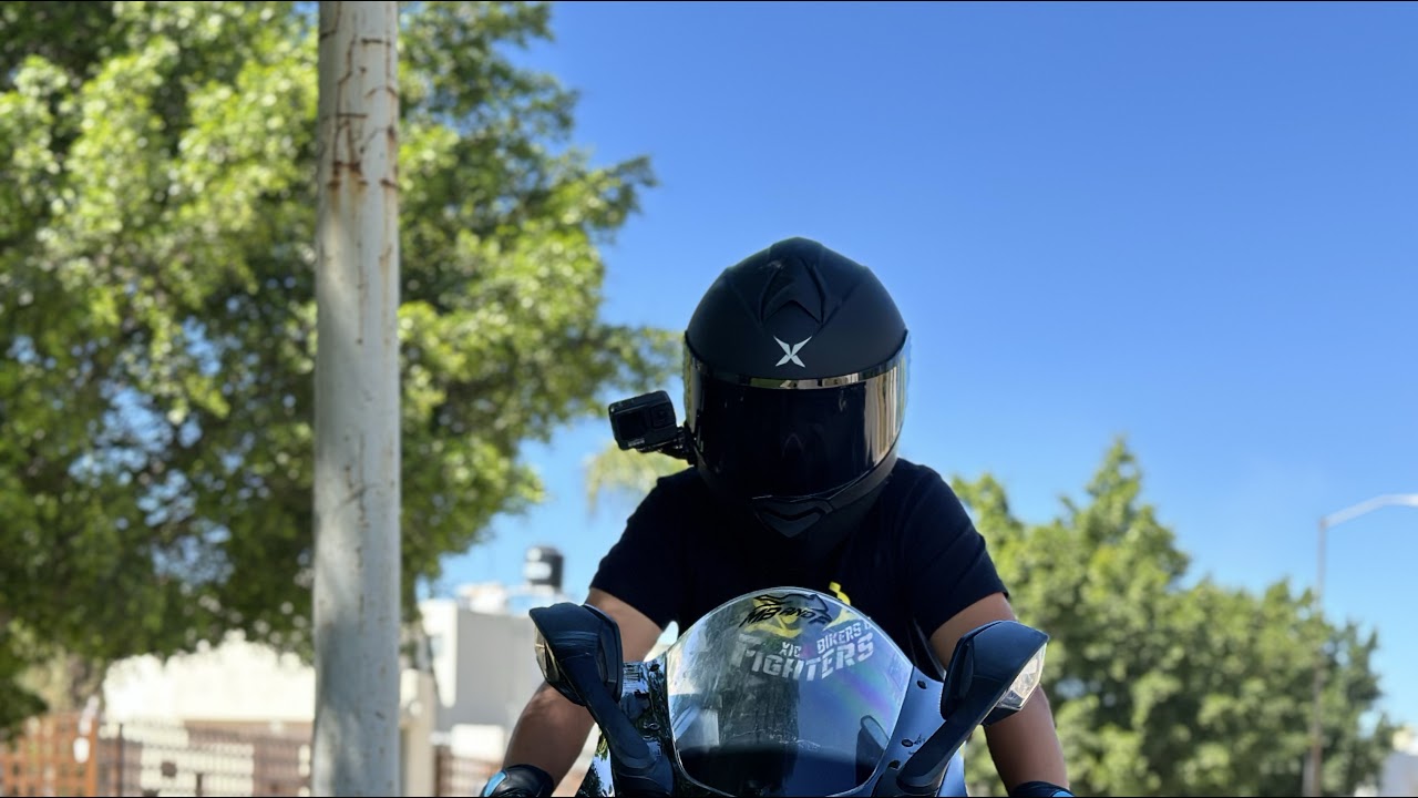 Emisión en directo de MEXICAN BIKERS AND FIGHTERS