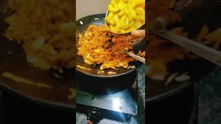 kolambi(prwans) kanda tawa masala