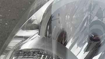 Comment changer l'ampoule du tableau de bord sur Peugeot 5008