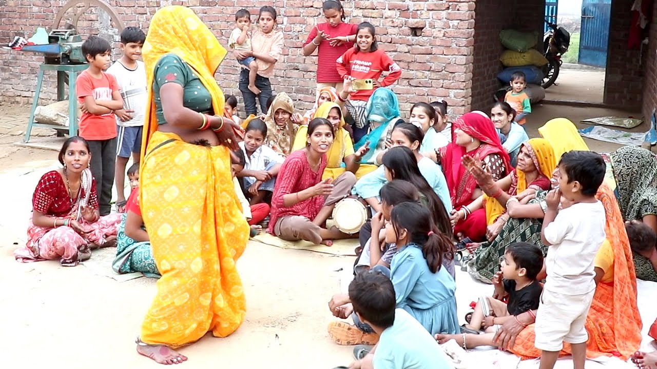 Dehati nach kud | नारे में लागी ऐसी गांठ नारो नहीं छूटे | vairal mami ji 