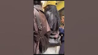 Dilraba ZhangXinyu hangout together at Paris stress, enjoy the day #dilraba#迪丽热巴#dilireba#zhangxinyu