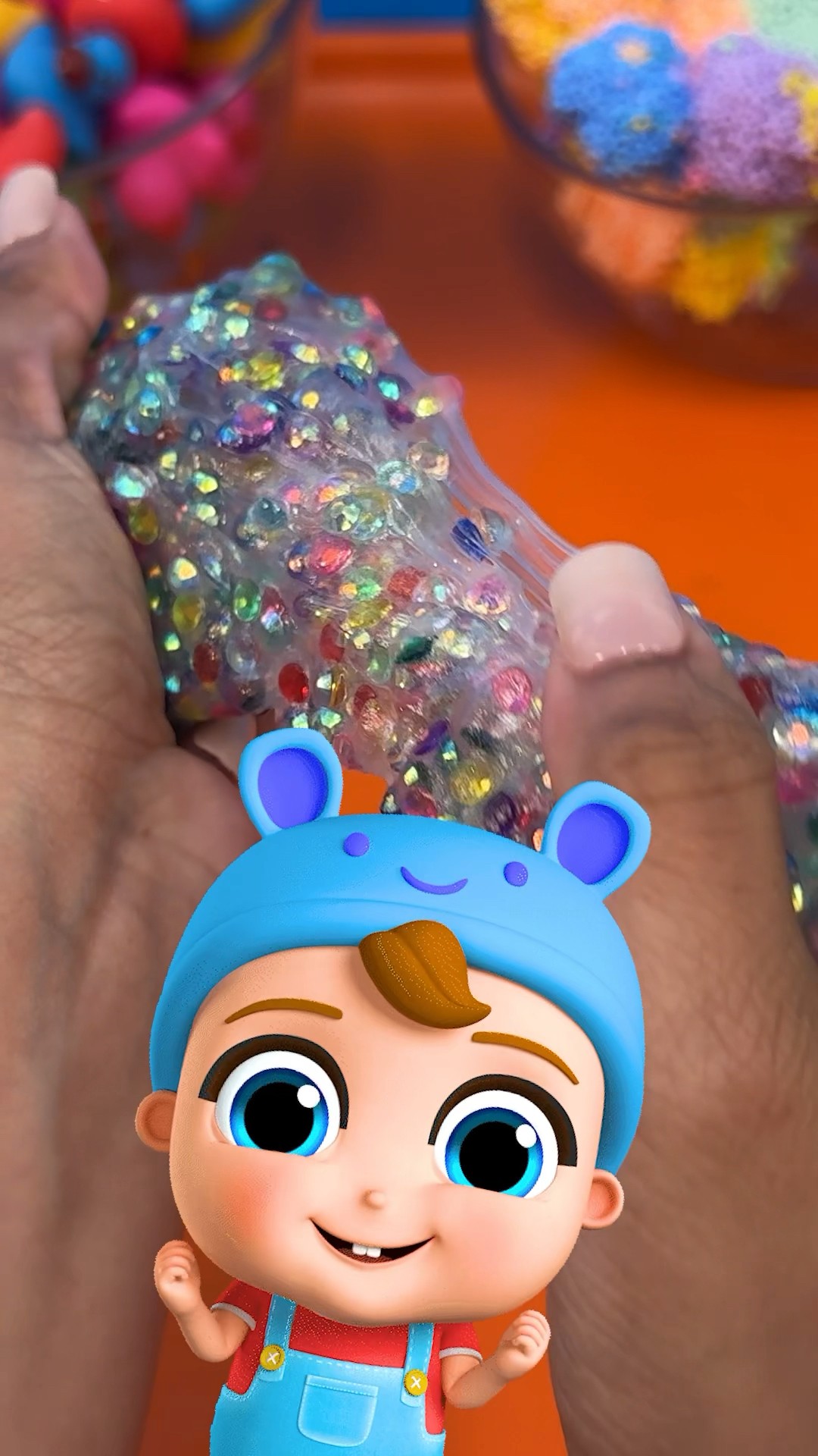 GLITTER putty!? Sensorial games for kids #babyjohn #diy #asmr #sensoryplay