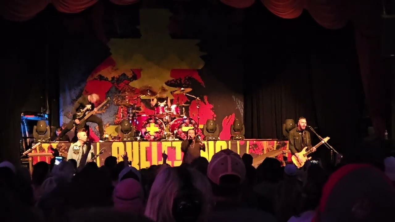 Pop Evil - The Castle Theatre - Bloomington - Paranoid