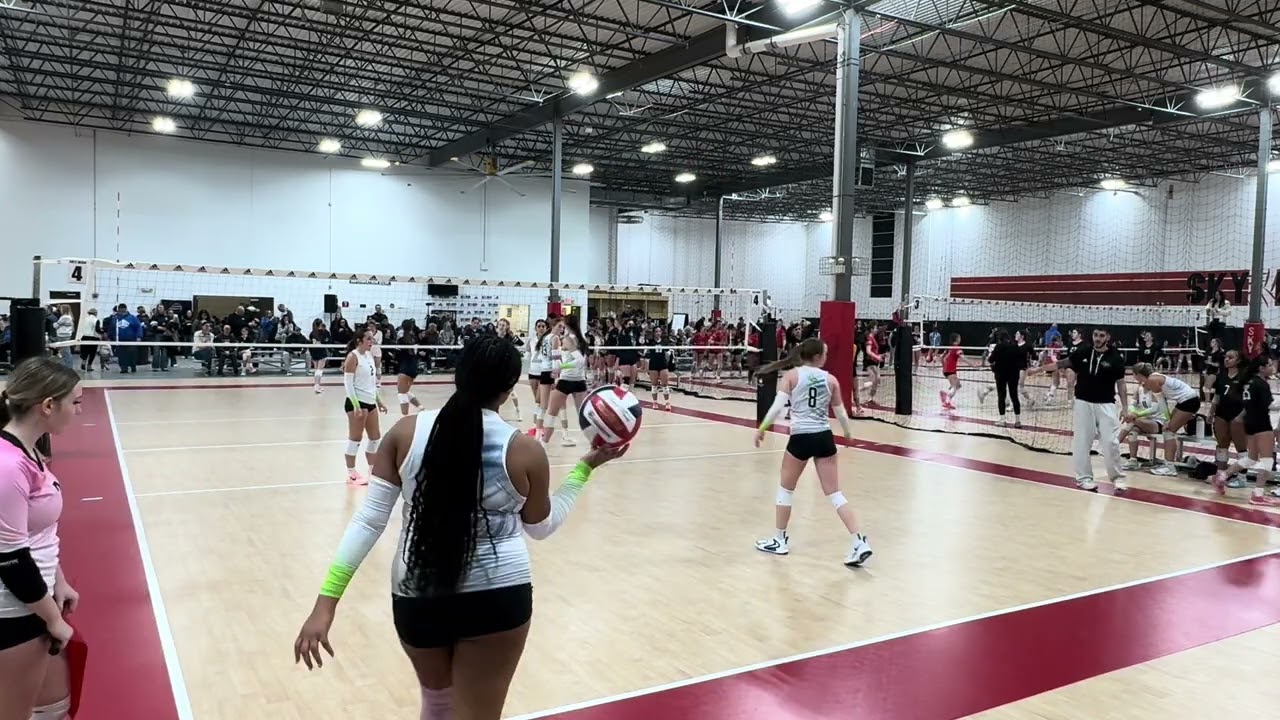 01/17/2026 - Cyclones 16B vs. DuPage Elite 16 United - Set 1