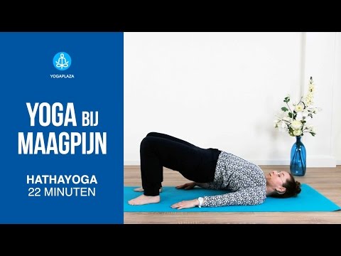 Video: Makkelijke Yoga Voor Een Normale Maag