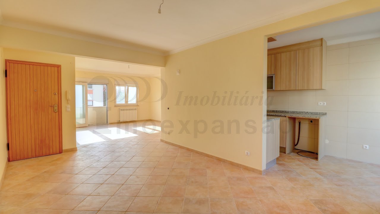 VENDIDO    T2 Remodelado no Centro da Cidade da Figueira da Foz