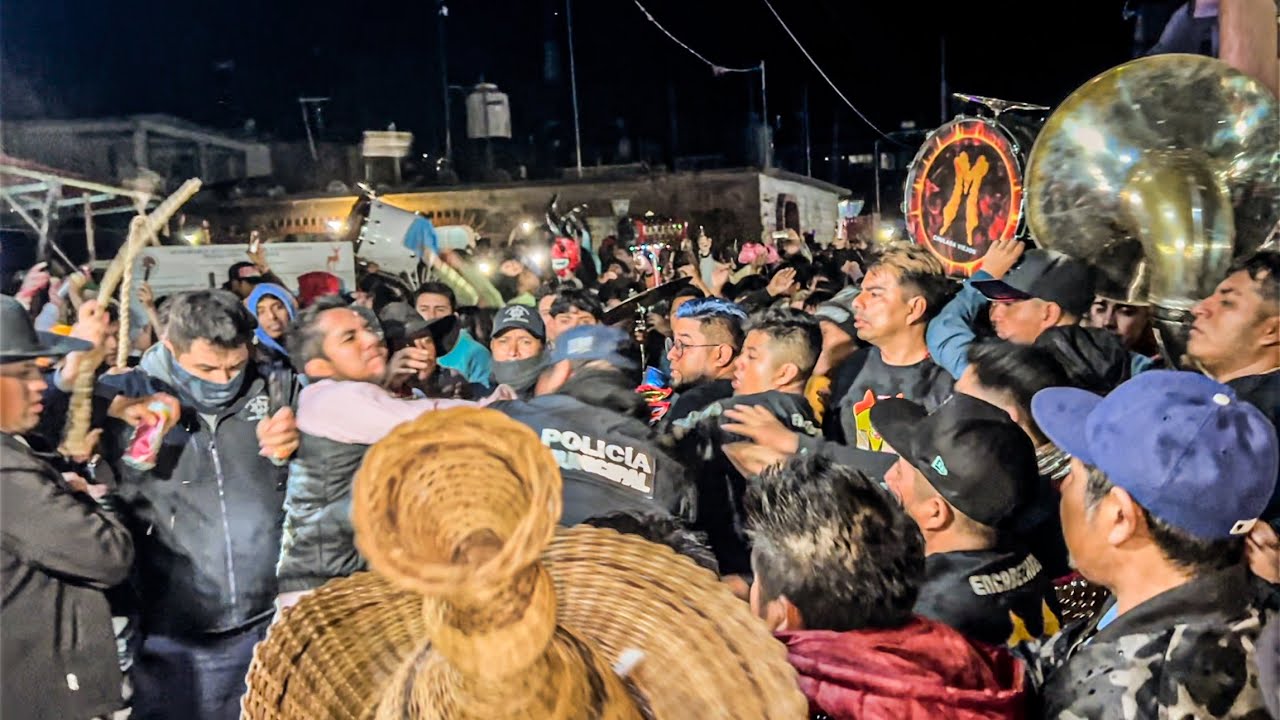 Banda misteriosa vs Trakatera!!! Se puso Bélico el encuentro de bandas en Oaxaca!