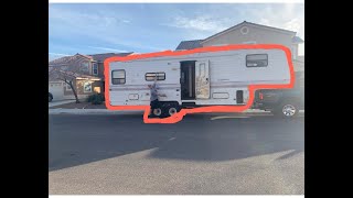 I BOUGHT A FIFTH WHEEL RENOVATION (Part 1)